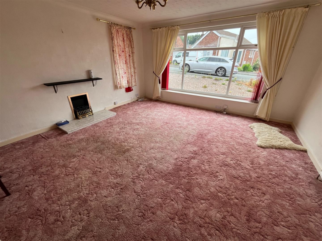 Dulas Close, Rhos On Sea, Colwyn Bay photo 2