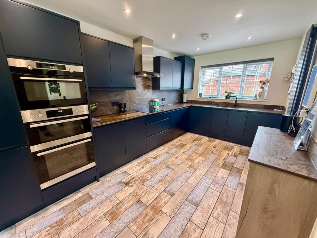 House in Crewe - View 5