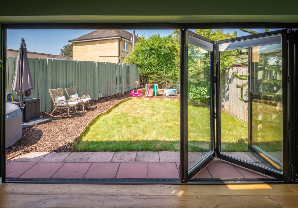 Catsley Place, Bath, BA1 - View 5