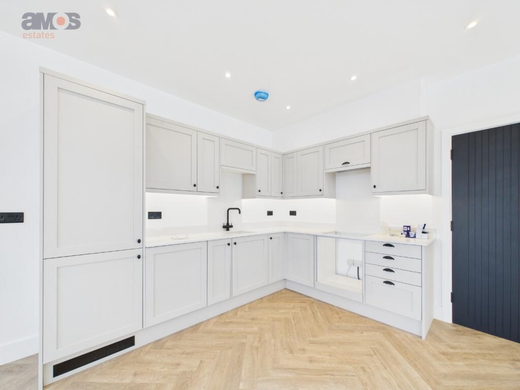 Main image of property: River Court, London Road, Leigh-On-Sea, Essex