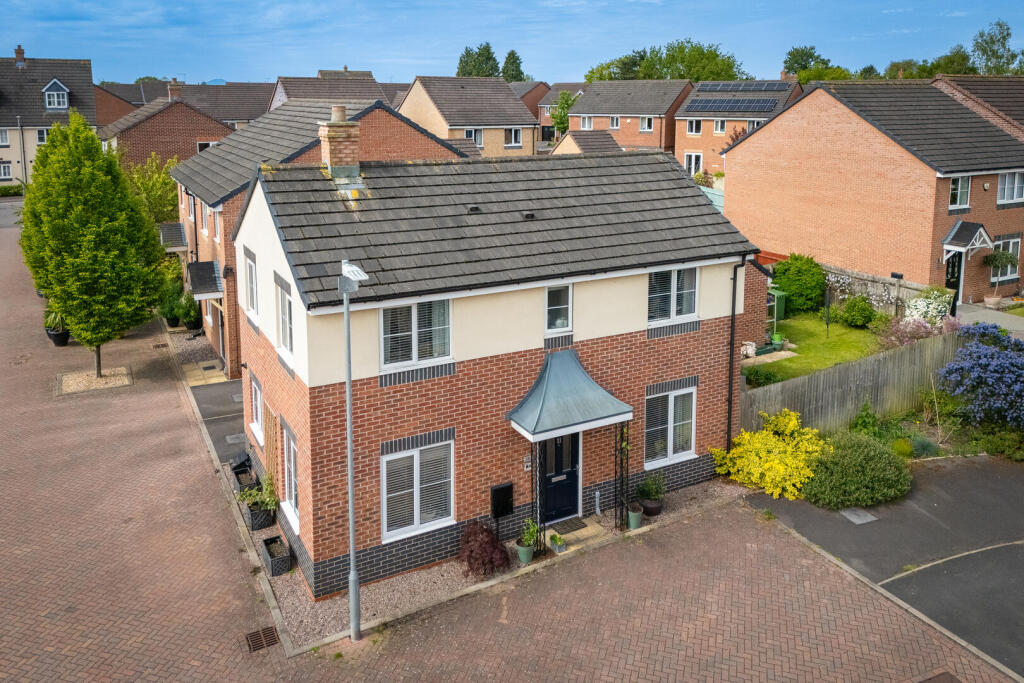 Main image of property: Palisade Close, Newport