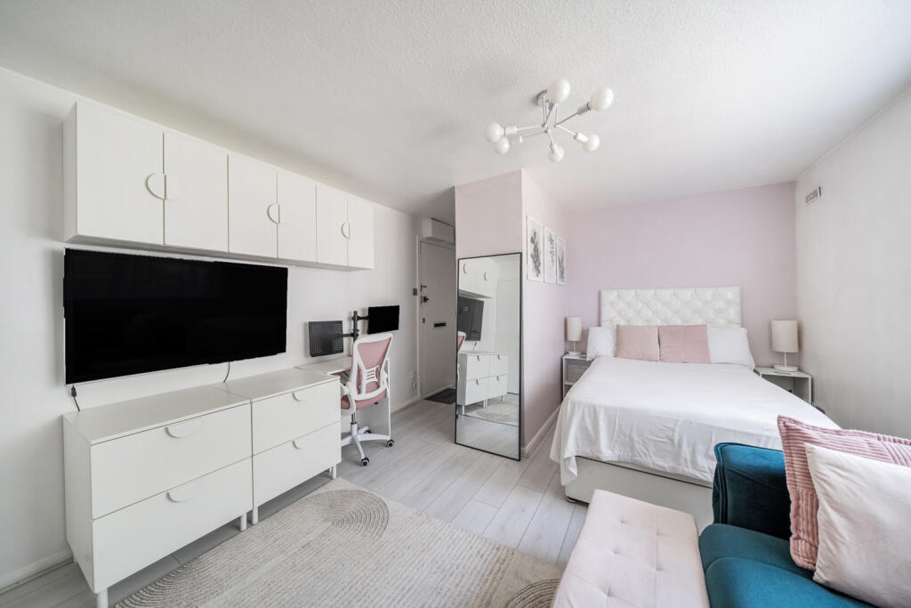 Main image of property: Aylsham Drive, Ickenham, Uxbridge