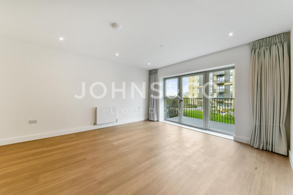 Main image of property: Flagstaff Road, Bankside Gardens, Reading, RG2
