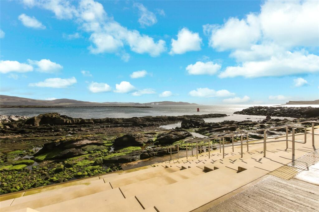 14/1, Crichton Street, ISLE OF CUMBRAE, Isle of Cumbrae, KA28 photo 2