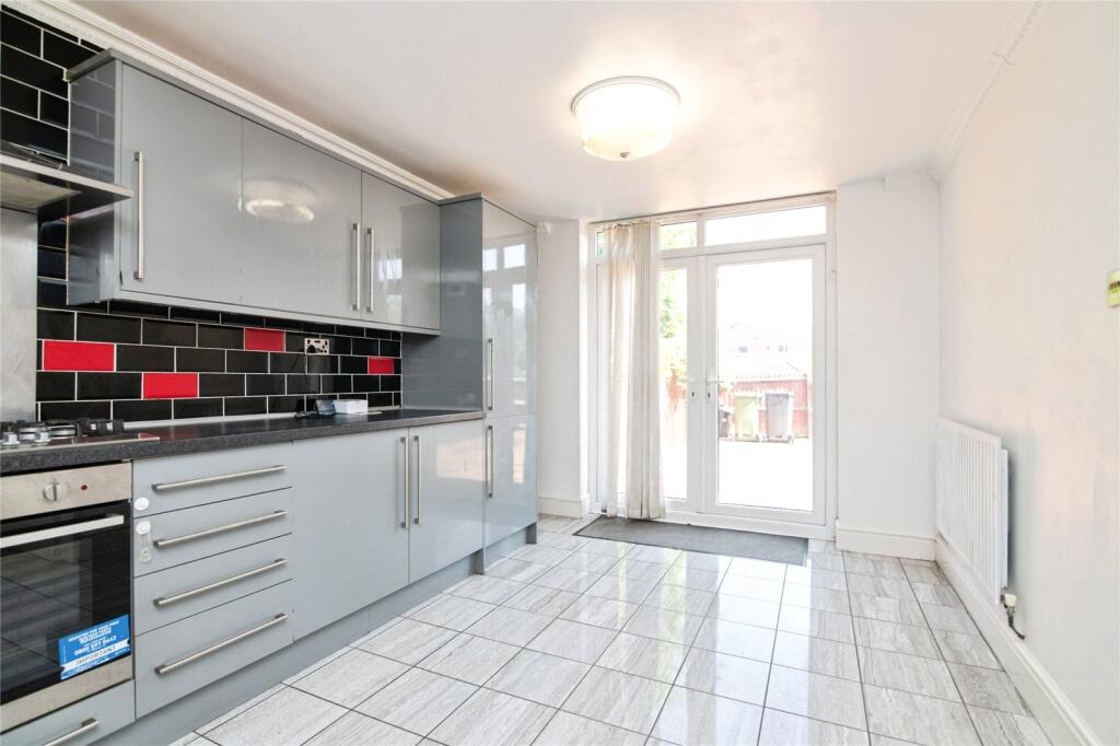 Ilmington Close, Redditch, Worcestershire, B98 - View 5