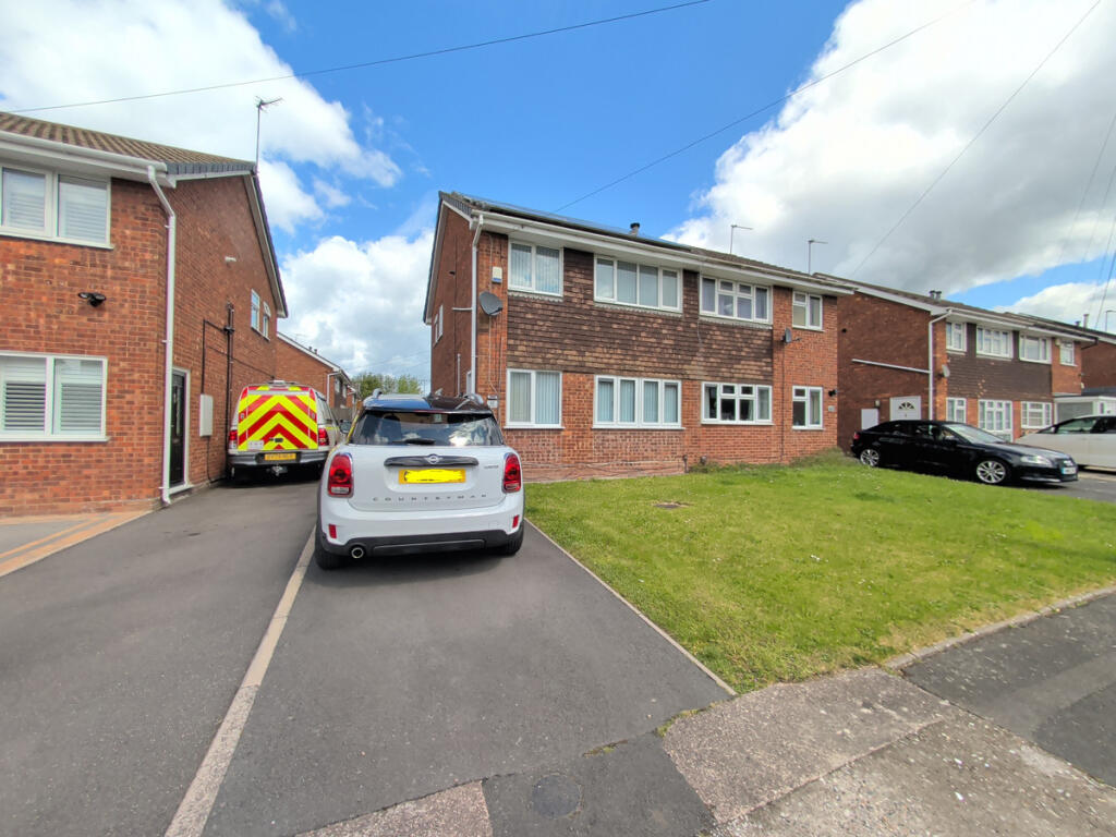 Roxby Gardens, Wolverhampton, WV6