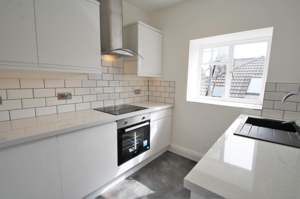 Redland Road, BS6 6AQ - View 4