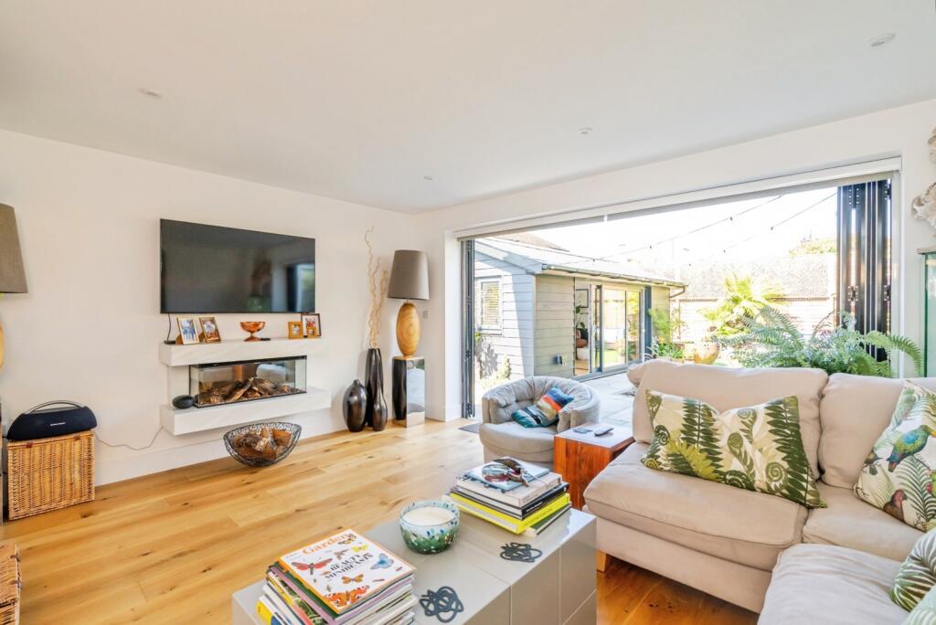 House in Portsmouth - View 5