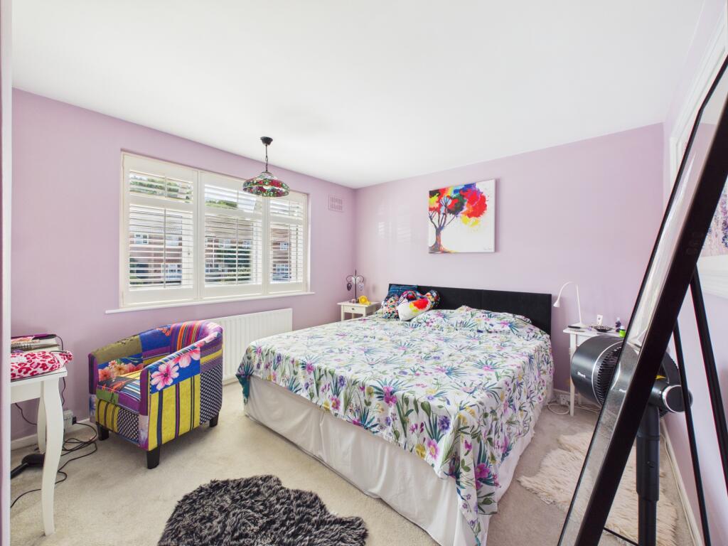 House in Horsham, West Sussex - View 5