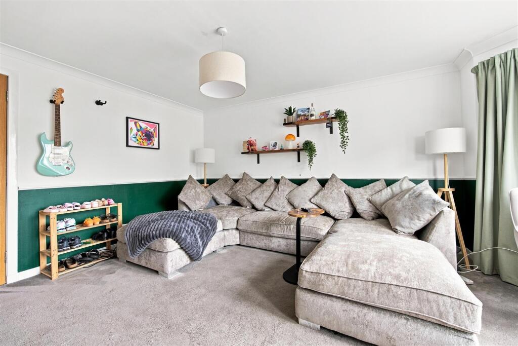 Apartment in Glasgow - View 5