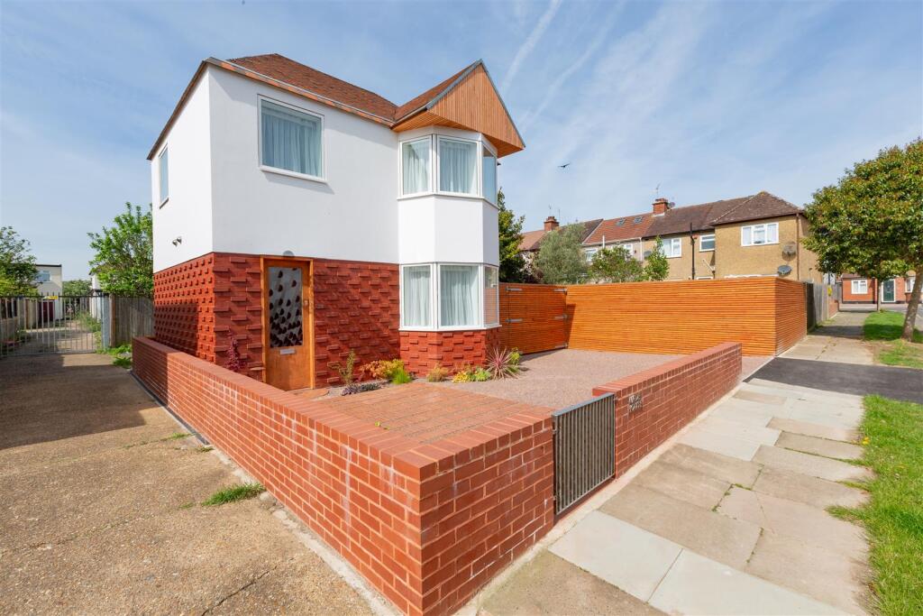 Main image of property: Salcombe Way, Ruislip