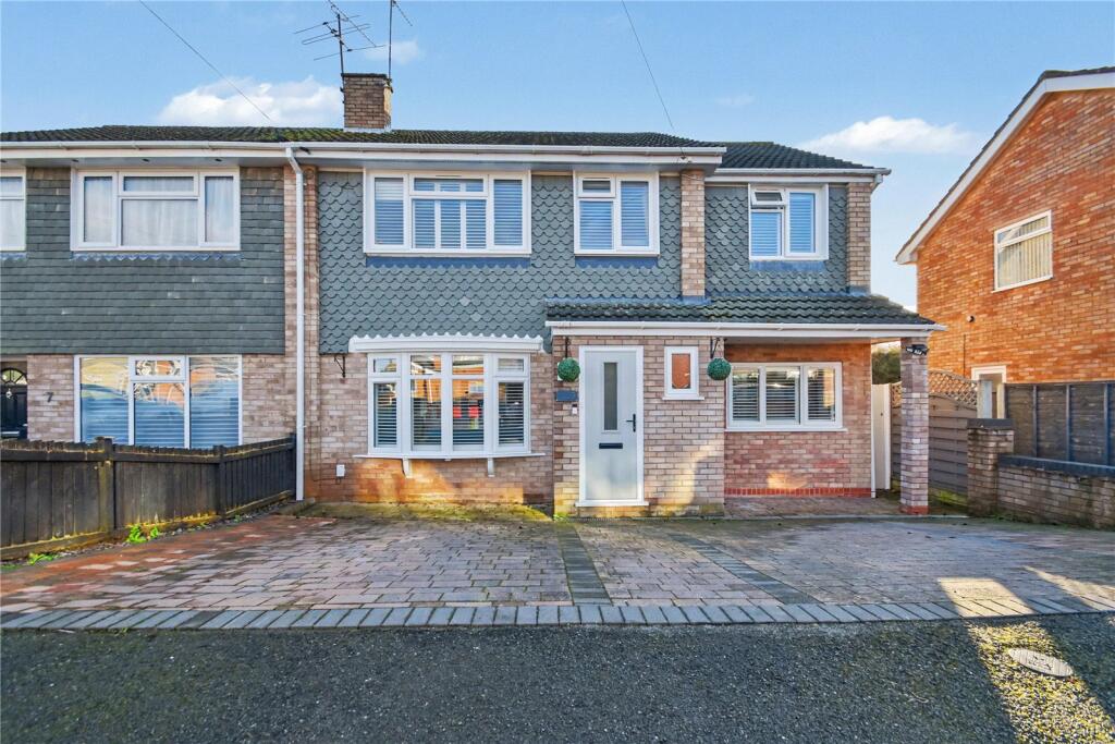 Main image of property: Courtland Close, Worcester, Worcestershire, WR3