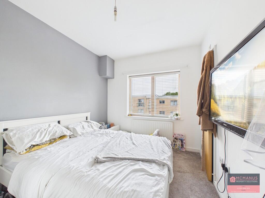 Apartment in Stevenage - View 5