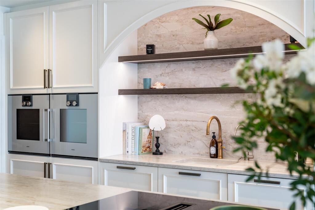 Additional image 11 of Moorfields Road, Canford Cliffs