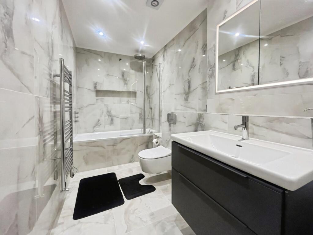 2 bedroom house for rent