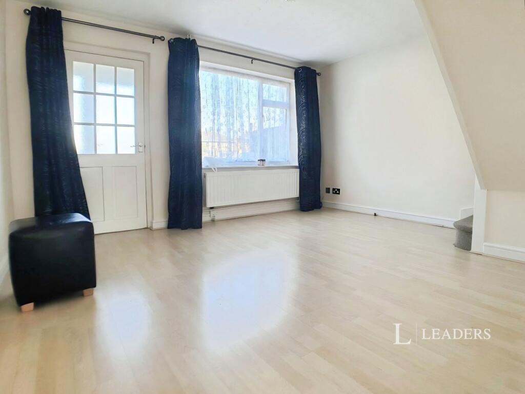 House in Peterborough - View 3