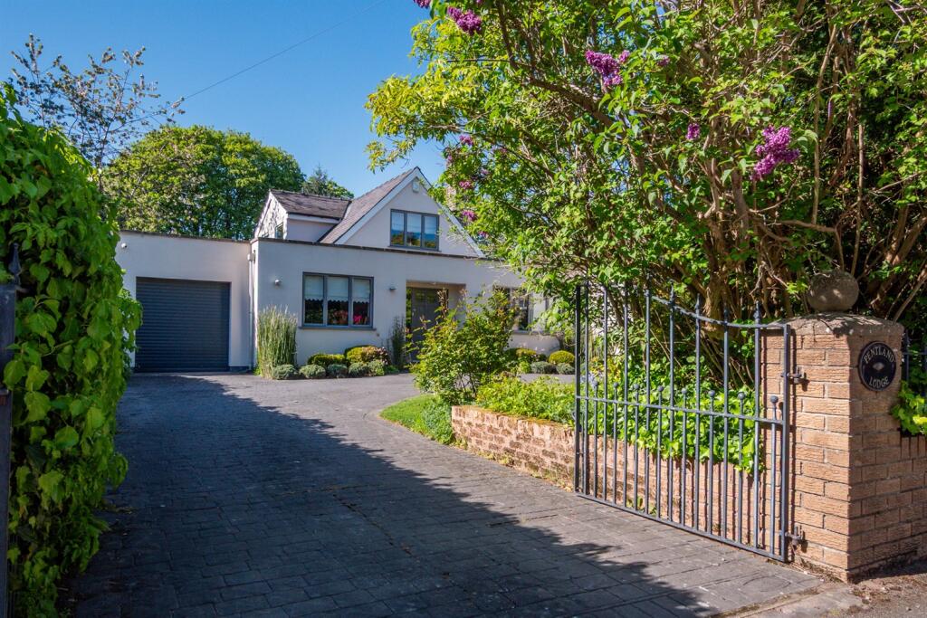 Main image of property: Glebelands Road, Knutsford