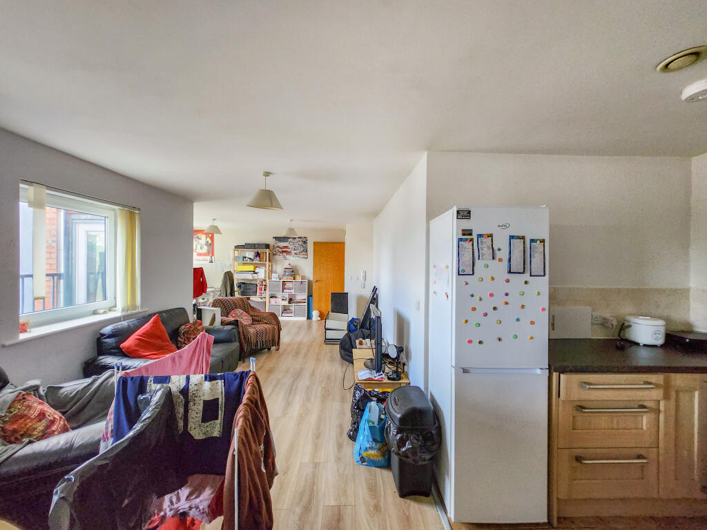 Apartment in Manchester - View 3
