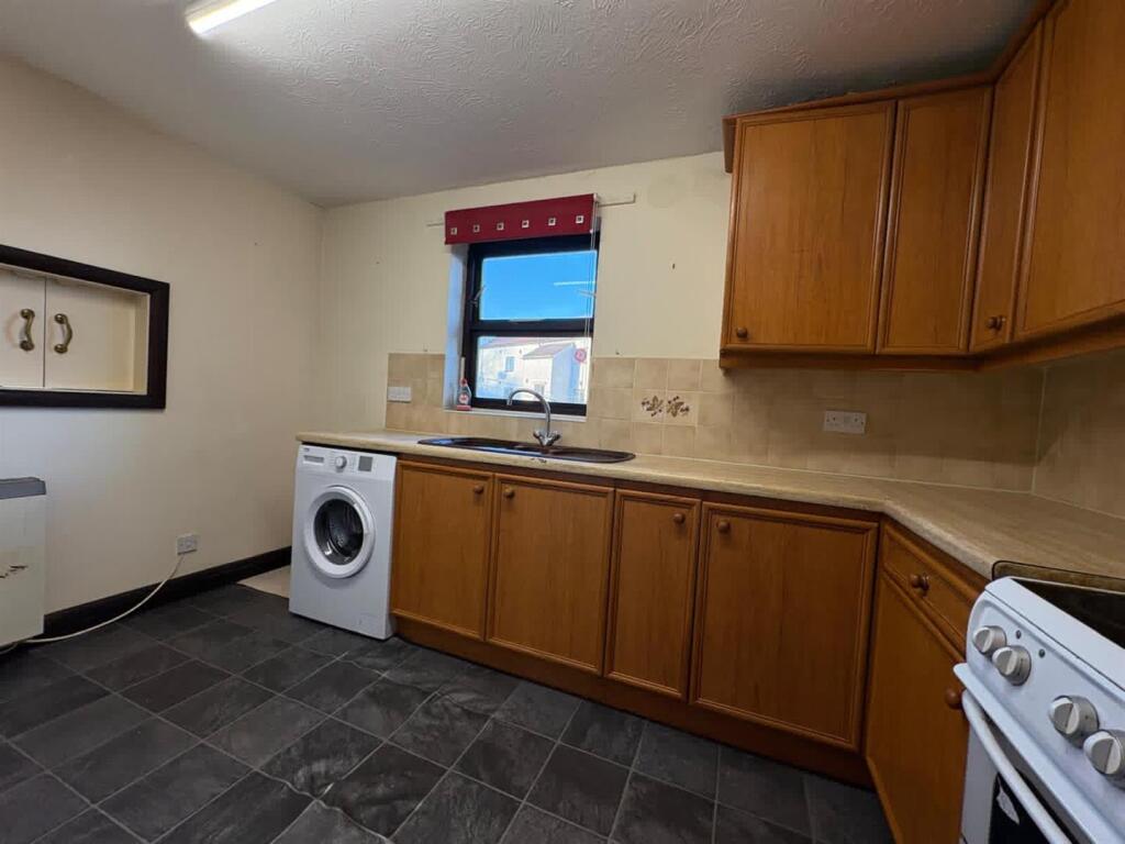 2 Kilnwick Court, Mill Lane, Northallerton photo 2