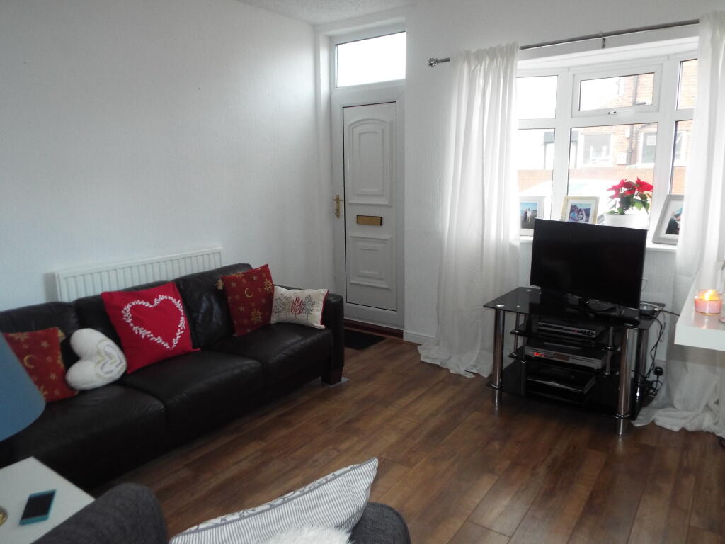 House in Nottingham - View 3