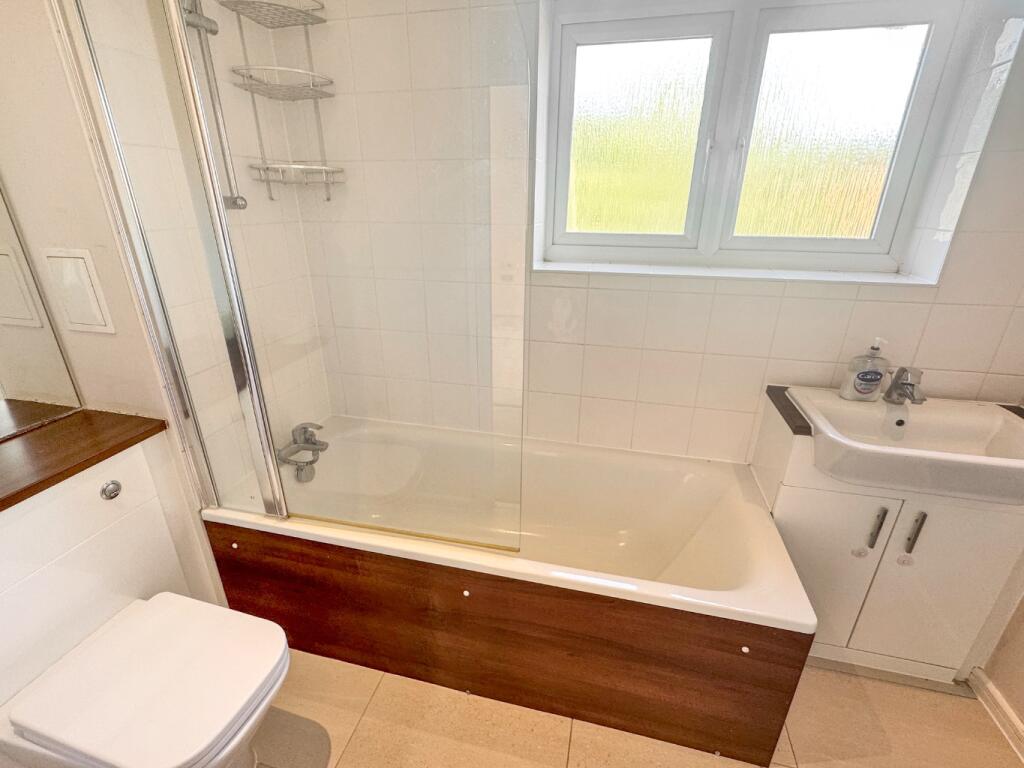House in Dartford - View 5