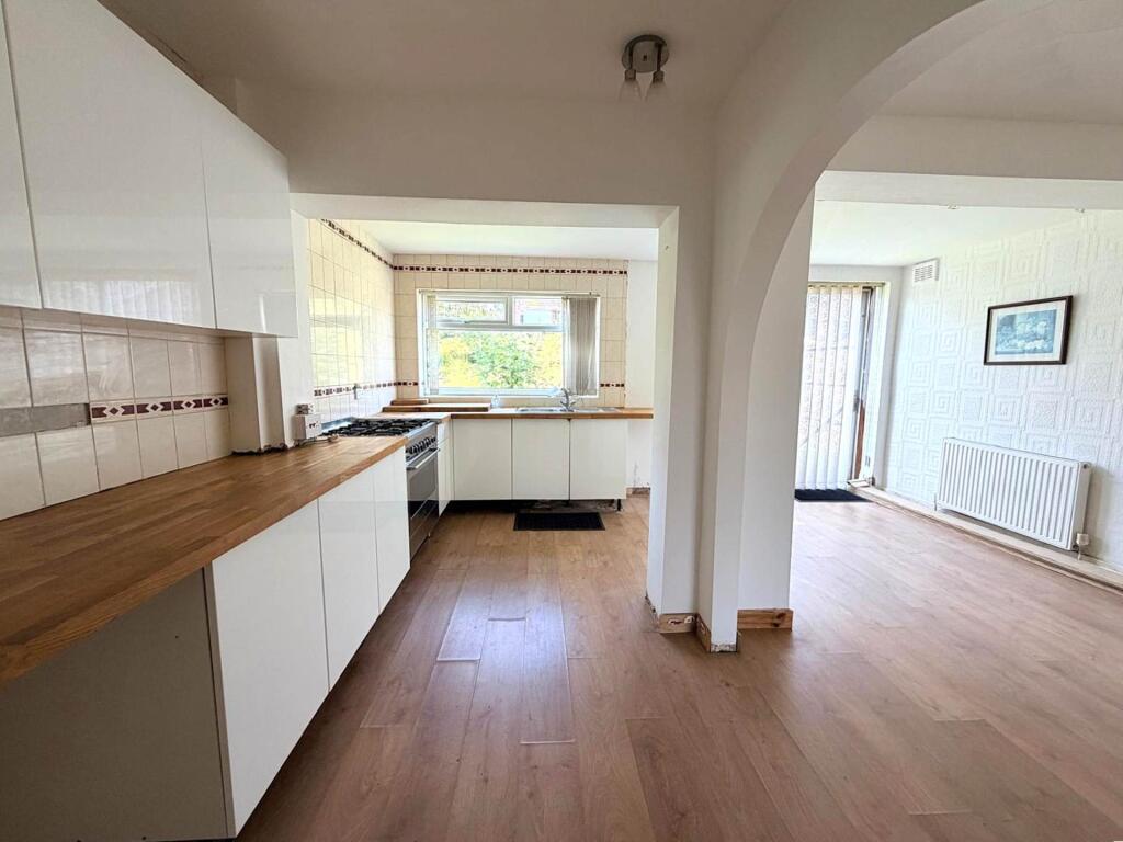 Alder Crescent, Kirkby Row photo 4