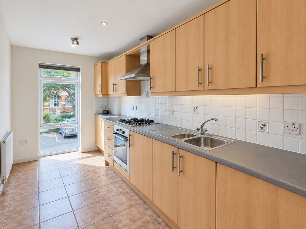 Apartment in Bournemouth - View 3