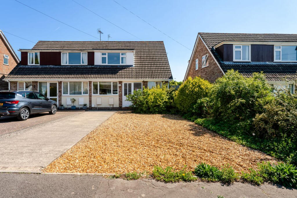 Main image of property: Wrington Mead, Congresbury, BS49