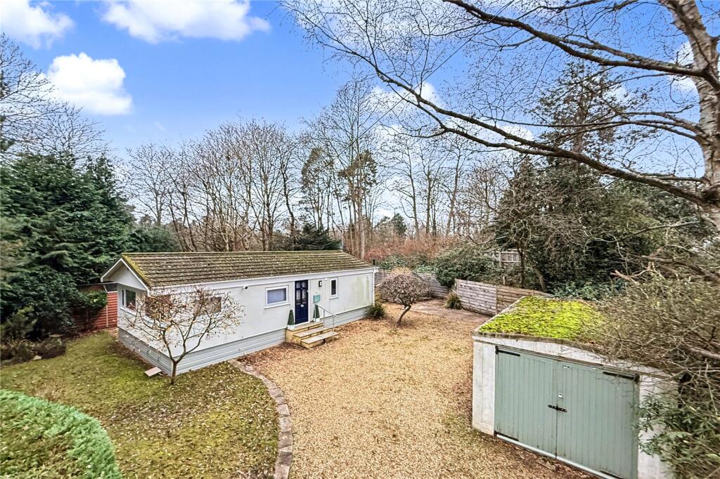 Main image of property: The Plateau, Warfield Park, Bracknell, Berkshire, RG42