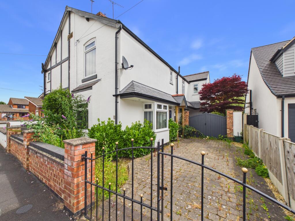 Main image of property: North Avenue, Mickleover