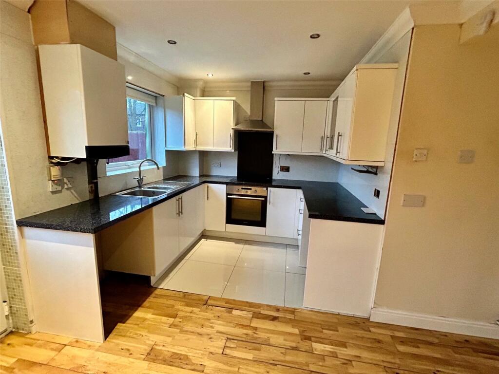 Seven Acres, Bamber Bridge, Preston, Lancashire, PR5 photo 3