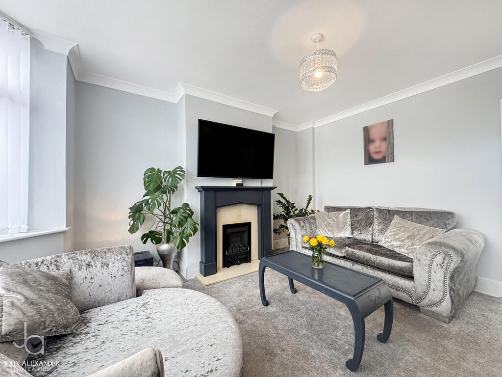 House in Colchester - View 2