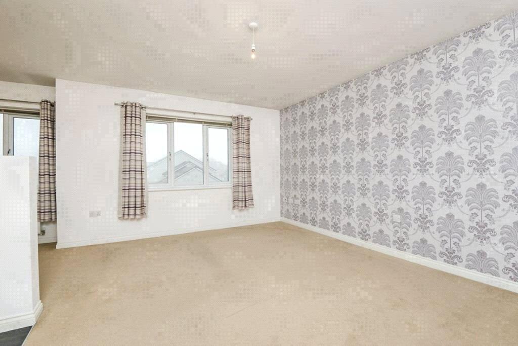 Maple Court, Leeds, LS14 - View 5