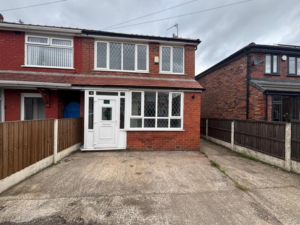 Main image of property: Thankerton Avenue, Audenshaw, M43