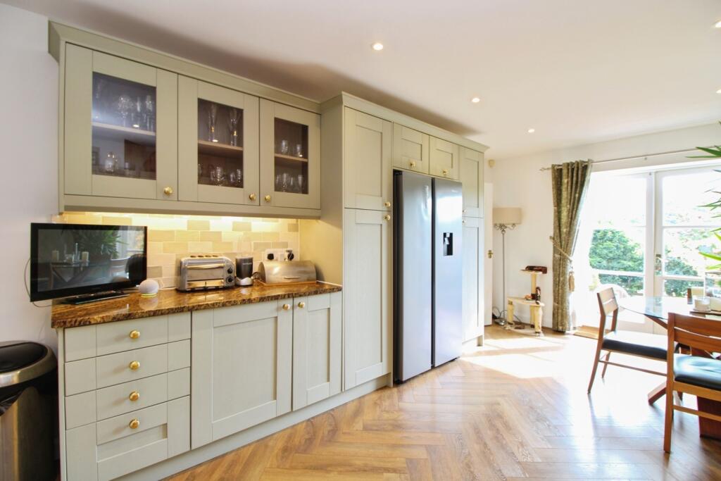 House in Teignbridge, Dawlish - View 4