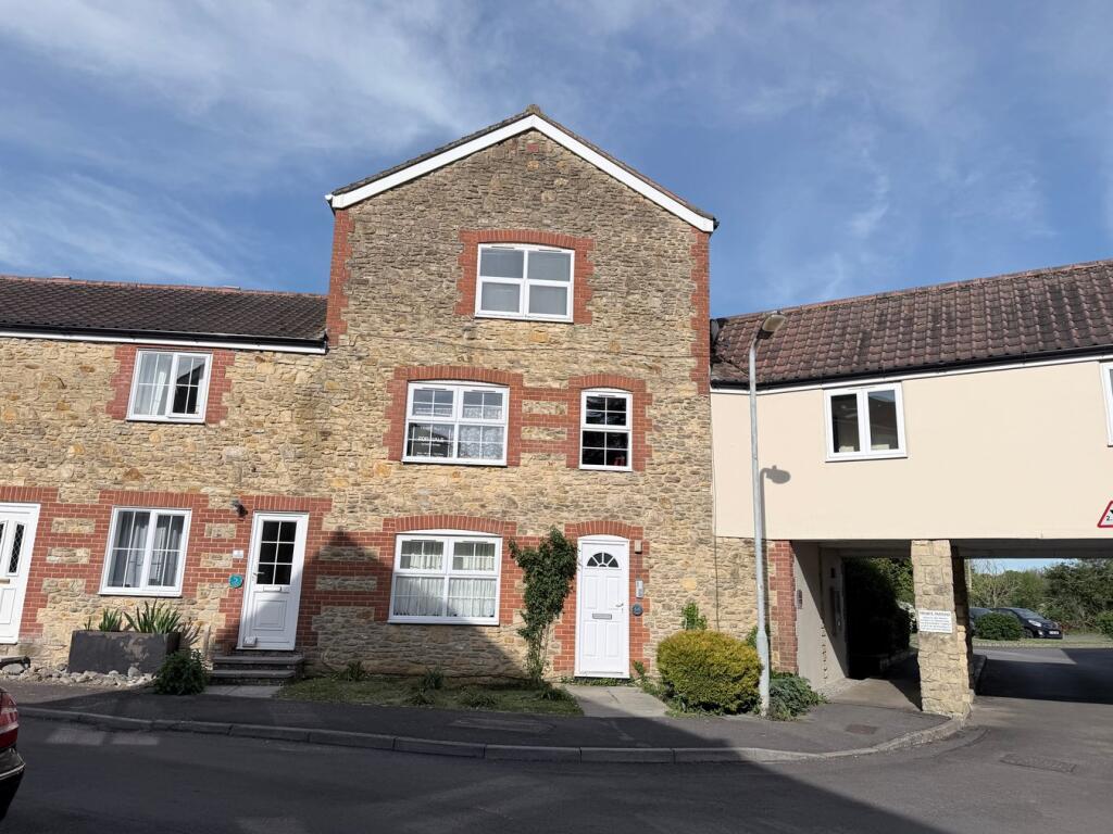 Main image of property: Vineys Yard, Bruton, BA10