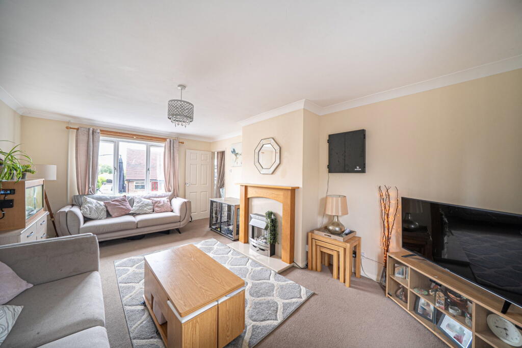 House in Basingstoke and Deane, Whitchurch - View 3