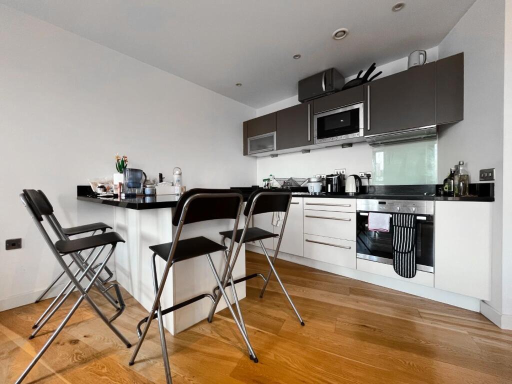 Apartment in Leeds - View 4