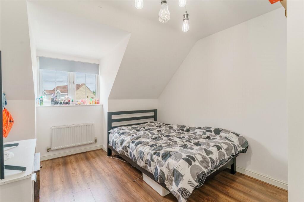 House in Wakefield - View 4