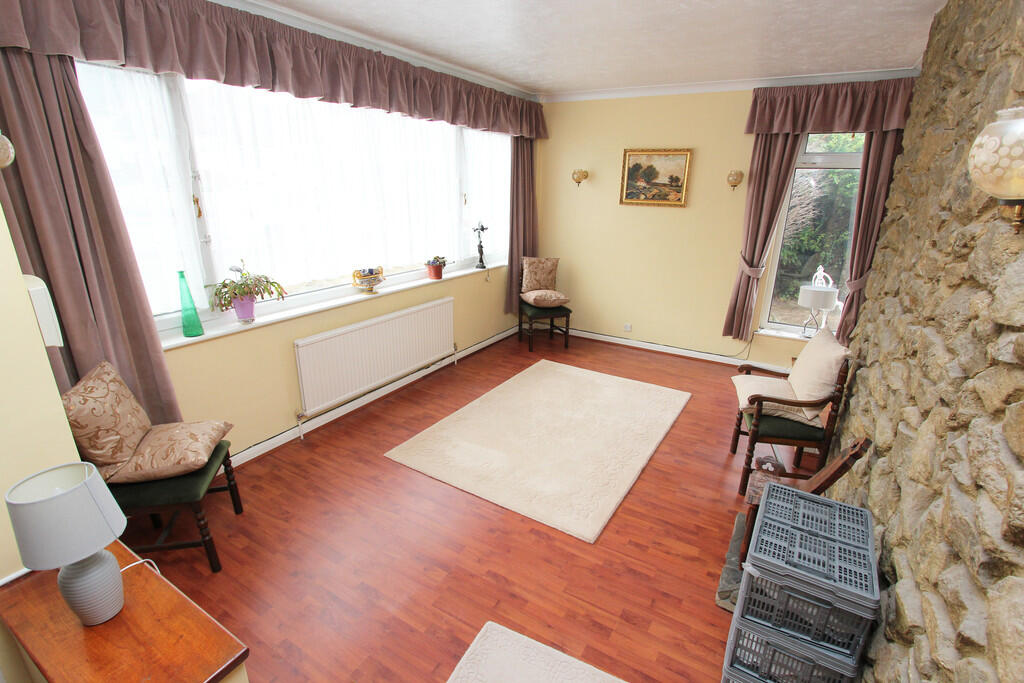 Joydens Wood Road, Bexley photo 3