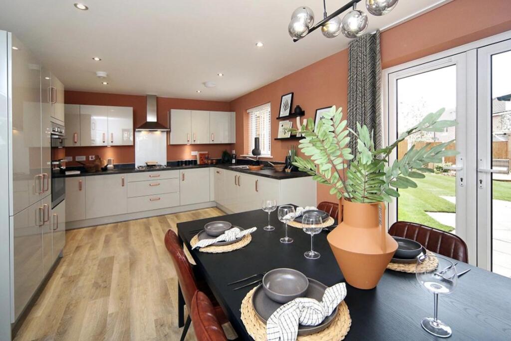 Main image of property: Hardingstone Landimore Road Northampton, Northamptonshire,
NN4 6BS
