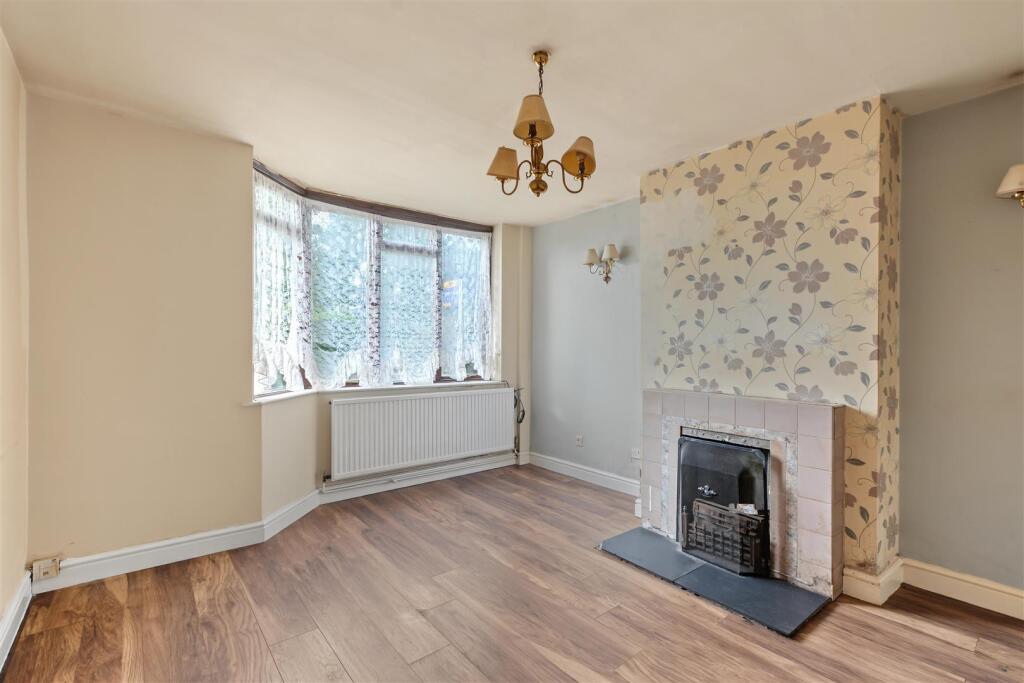 House in Nottingham - View 2