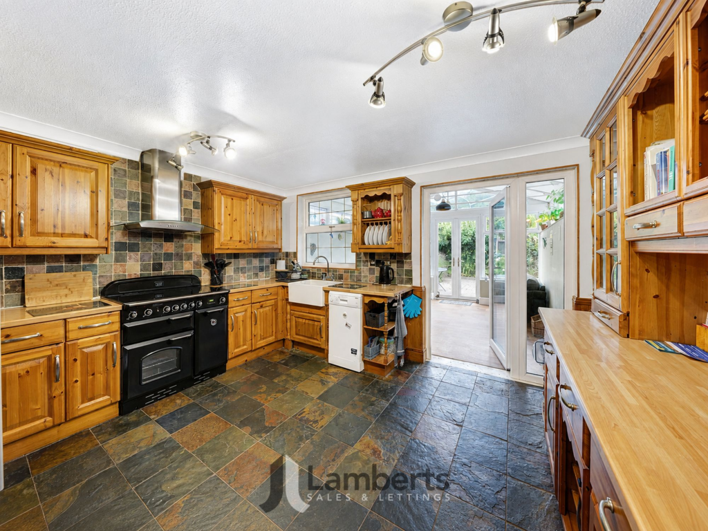 House in Redditch, Winyates Green - View 2