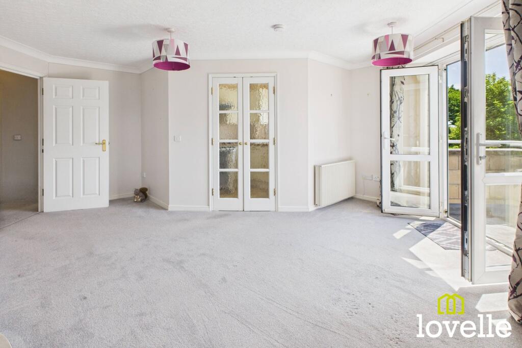 Apartment in Cottingham, East Riding of Yorkshire - More