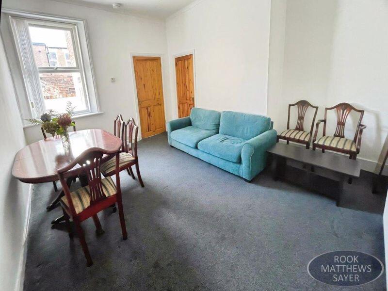 Apartment in Newcastle upon Tyne, Tyne and Wear - View 3