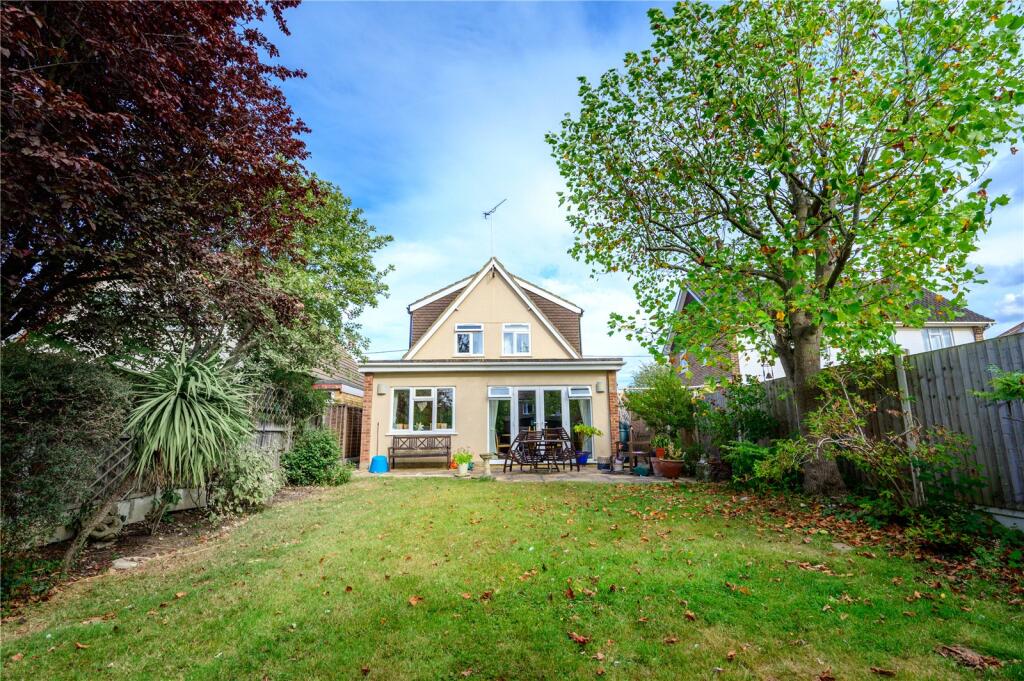 House in Basildon, Wickford - View 5