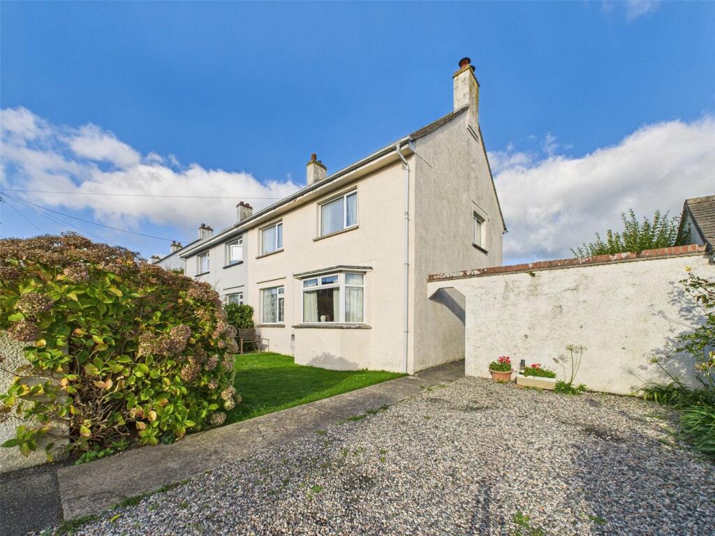 3-bed semi-detached on St. Olafs Road, Stratton, Bude, £250,000