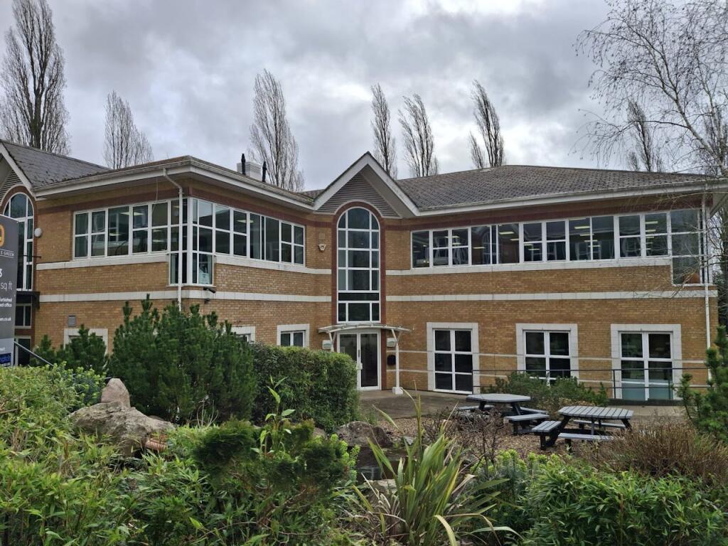 Main image of property: Unit 4 Turnhams Green Business Park, Reading, RG31 4UH