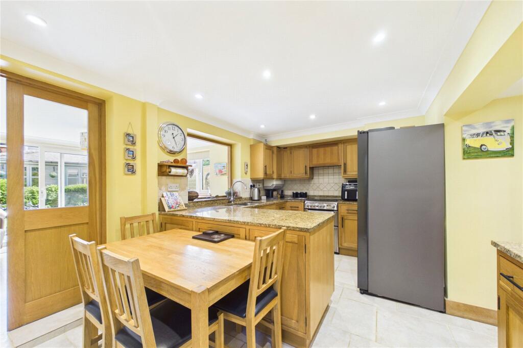 House in Basingstoke and Deane, Sherfield on Loddon - View 6