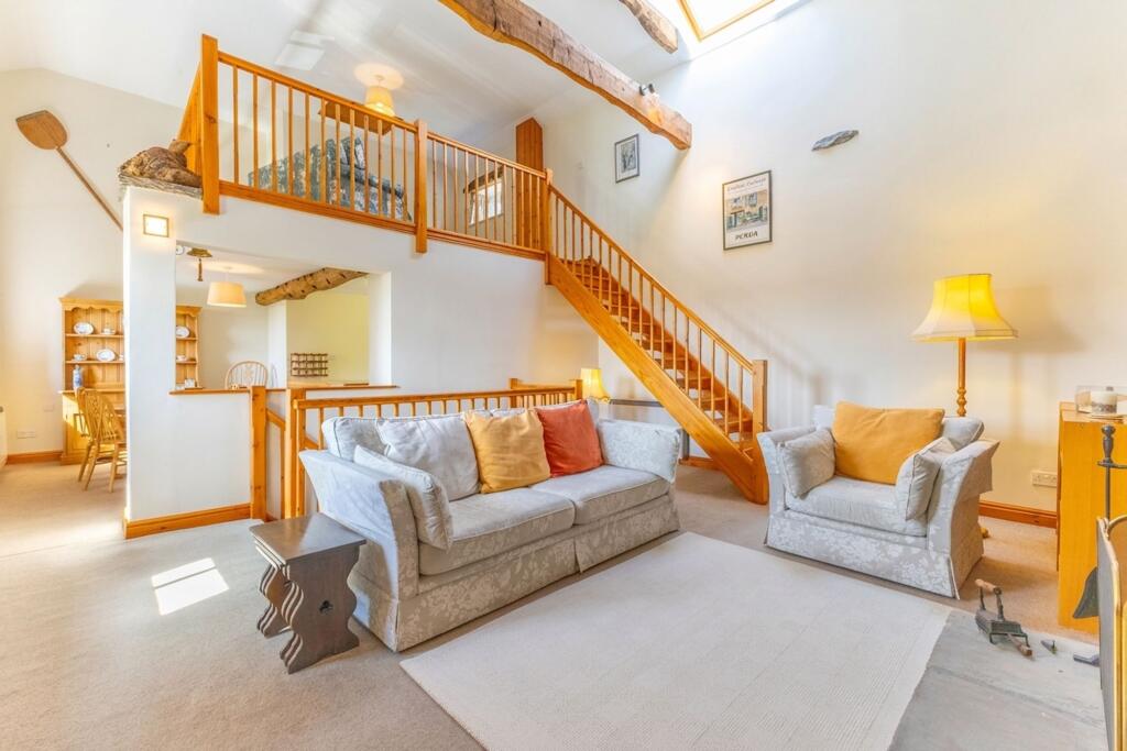 House in Lancaster - View 3